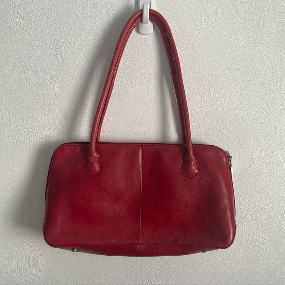 HOBO INTERNATIONAL Paulina Venice red Handbag has some wear please check picture - Picture 2 of 16